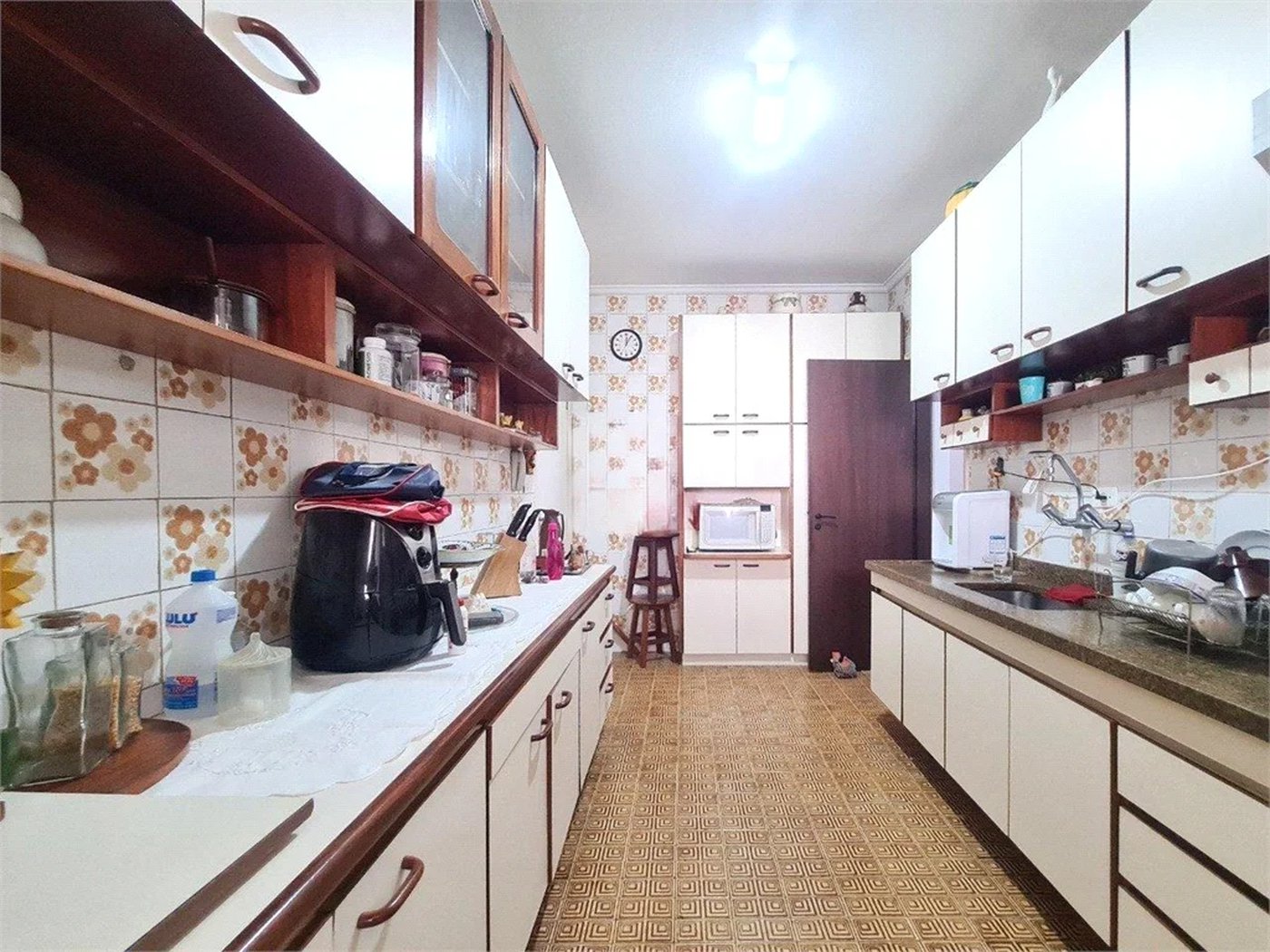 Apartamento à venda com 3 quartos, sendo 1 suíte, em Jardim das Acácias, São Paulo, SP