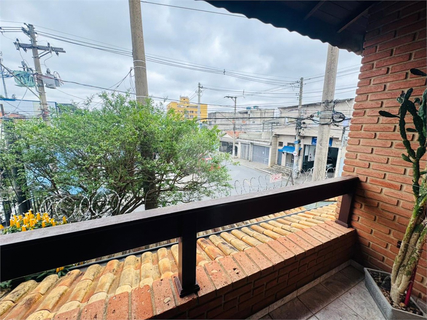 Casa à venda com 3 quartos, sendo 1 suíte,  em Vila Galvão, Guarulhos, SP