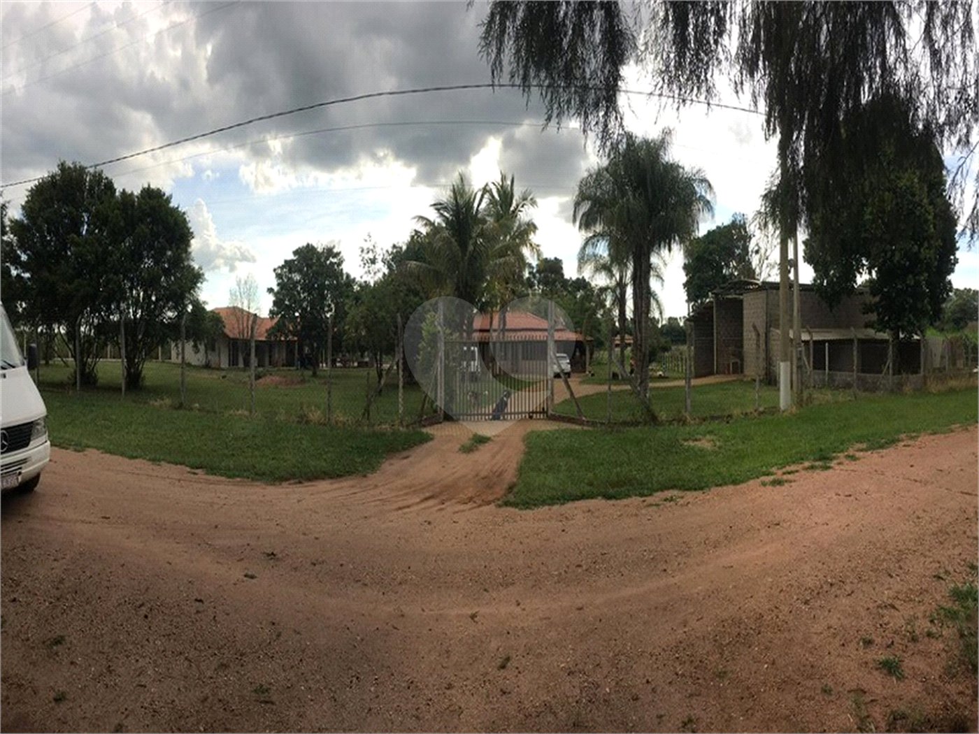 Chácara no Condomínio Itaipu
