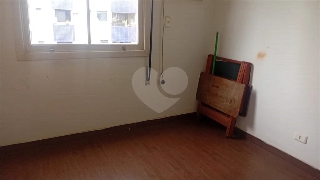 Apartamento à venda no Boqueirão, 3 quartos (2 suítes), garagem