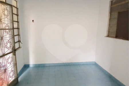 CASA Á VENDA EM SANTÍSSIMO ,ESTRADA DA POSSE ..
