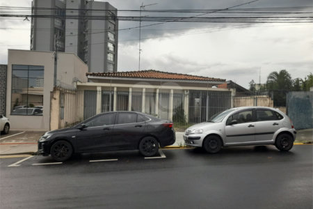 Casa à venda próxima à Santa Casa – Ideal para clínica ou consultório!