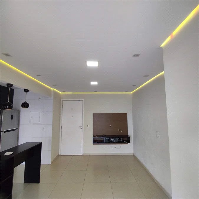 Apartamento à venda com 2 quartos em Jardim Esmeralda, São Paulo, SP