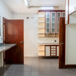 Casa à venda com 4 quartos, sendo 3 suítes,  no condomínio Vila das Flores, São Paulo - SP