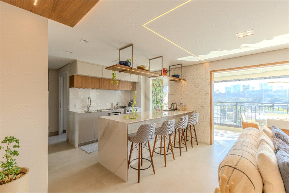 Apartamento à venda com 2 suítes em Santo Amaro, São Paulo, SP