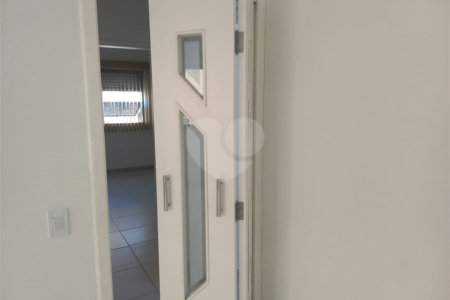 Apartamento à venda com 2 quartos, sendo 1 suíte,  em Perdizes, São Paulo, SP