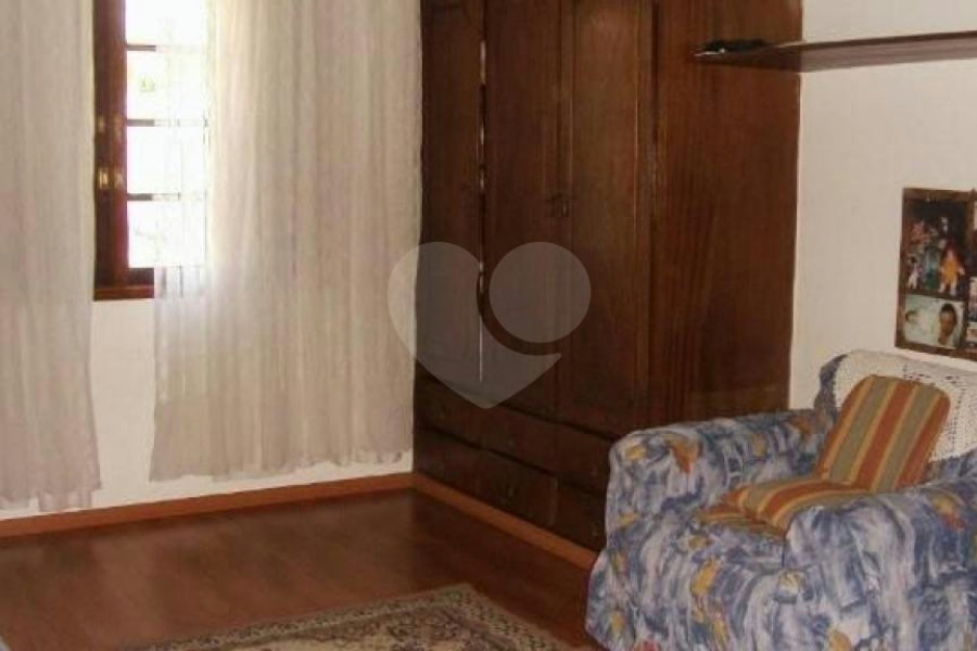 Casa Térrea à venda com 3 quartos, sendo 1 suíte, em Vila Albertina, São Paulo, SP