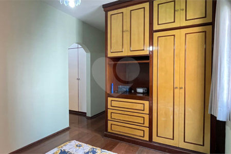 Apartamento à venda com 3 suítes em Moema, São Paulo, SP