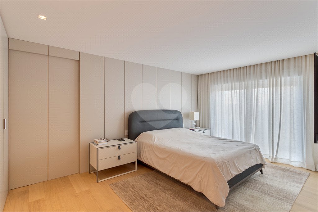 Apartamento à venda com 4 suítes em Panamby, São Paulo, SP