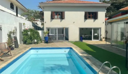 Sobrado à venda com 4 quartos, sendo 2 suítes,  em Lapa, São Paulo, SP