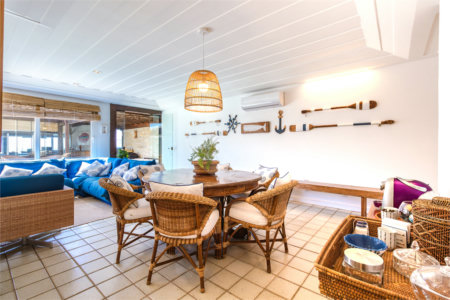 Casa em condomínio à venda com 6 quartos, sendo 5 suítes,  em Praia Rasa, Armação dos Búzios, RJ