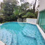 Casa à venda com 3 suítes no condomínio Parque Petrópolis 4 Secção, Mairiporã - SP