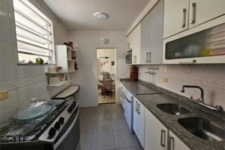 Apartamento à venda com 3 quartos, sendo 1 suíte, em Copacabana, Rio de Janeiro, RJ