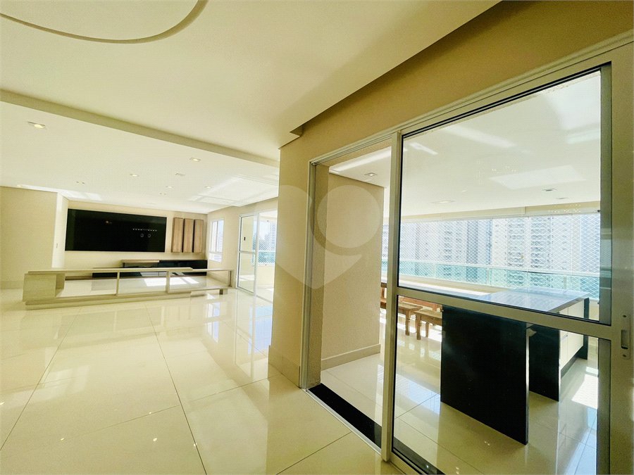 Apartamento à venda com 3 suítes no Centro, São Bernardo do Campo, SP