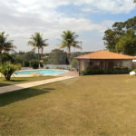 Chácara à venda com 6 quartos, sendo 4 suítes,  em Pinheirinho, Vinhedo, SP