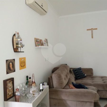 Casa à venda com 3 quartos, sendo 1 suíte, em Jardim Peri, São Paulo, SP
