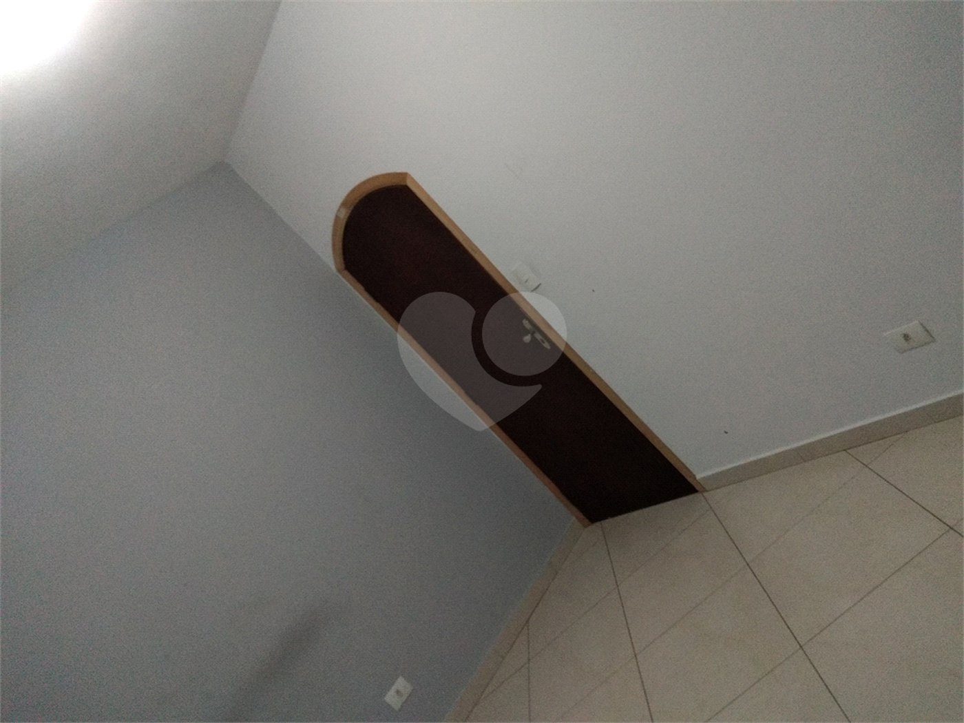 Sobrado à venda com 3 quartos, sendo 1 suíte,  em Residencial Rancho Grande, Itaquaquecetuba, SP