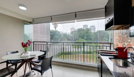 Apartamento à venda com 2 suítes em Santo Amaro, São Paulo, SP