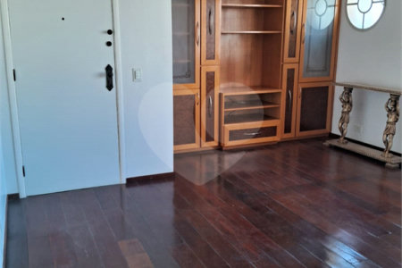 Apartamento à venda com 3 quartos, sendo 1 suíte, em Vila Mariana, São Paulo, SP