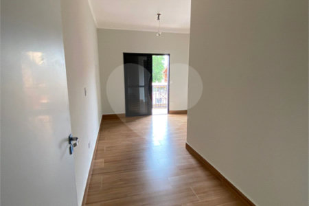 Casa à venda com 2 suítes em Jardim das Cerejeiras, Atibaia, SP