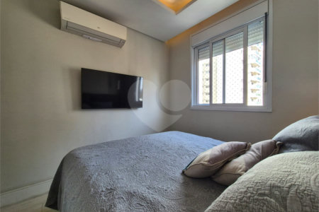 Apartamento à venda com 2 quartos, sendo 1 suíte, em Saúde, São Paulo, SP