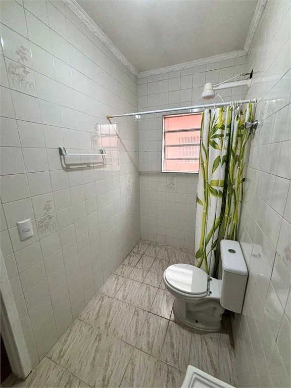 Sobrado à venda com 4 quartos, sendo 2 suítes, em Jaguaré, São Paulo, SP