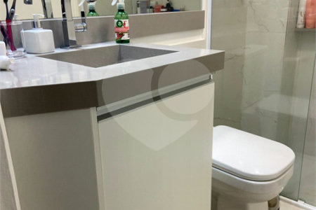 Apartamento à venda com 3 quartos, sendo 1 suíte,  em Vila São Pedro, Santo André, SP
