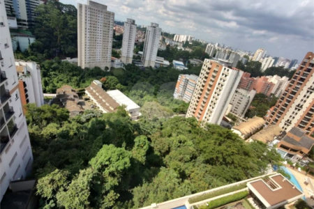 Apartamento à venda com 2 suítes em Jardim Ampliação, São Paulo, SP