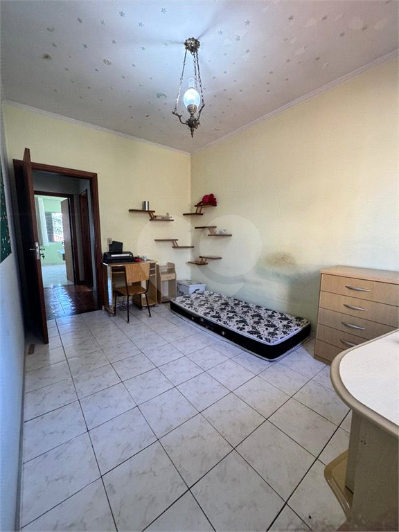 Sobrado à venda com 5 quartos, sendo 1 suíte, em Vila Medeiros, São Paulo, SP