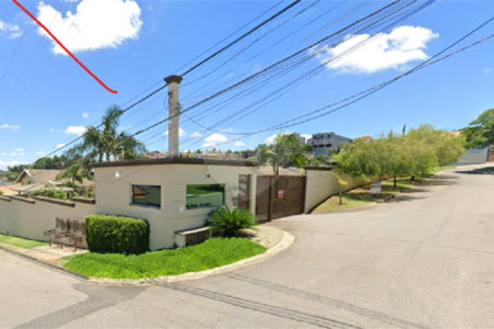 Casa à venda com 3 quartos, sendo 1 suíte, no condomínio Bella Vita, Atibaia - SP