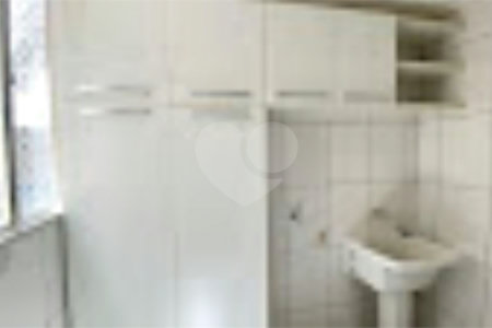 Apartamento à venda com 2 quartos em Jardim Novo Aeroporto, Três Lagoas, MS