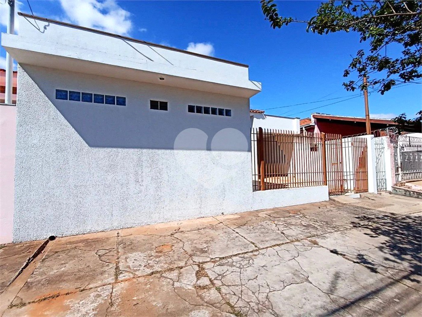 Casa à venda com 6 quartos, sendo 2 suítes, no Centro, Itapetininga, SP