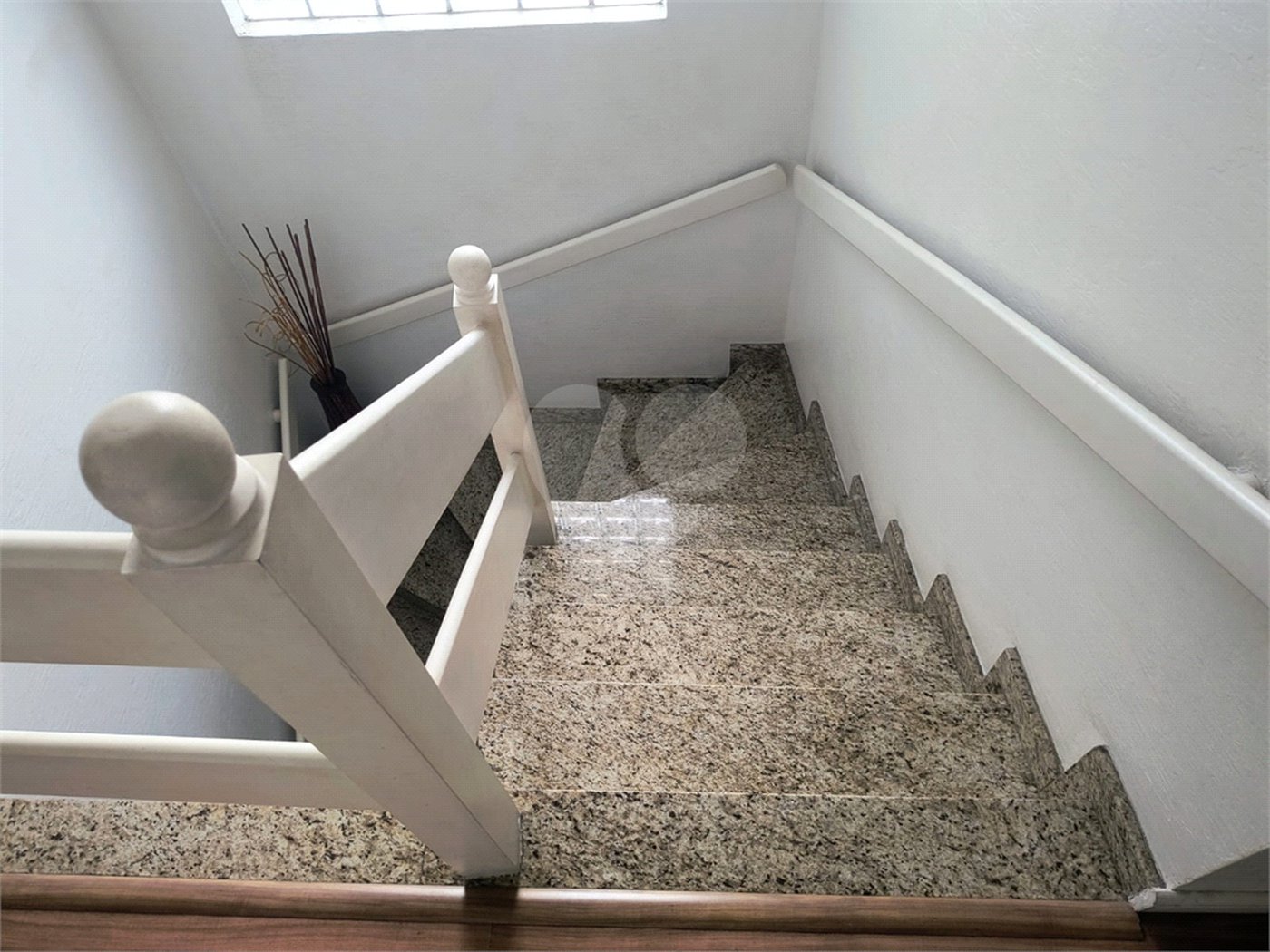 Sobrado à venda com 3 quartos, sendo 1 suíte,  em Vila Palmeiras, São Paulo, SP