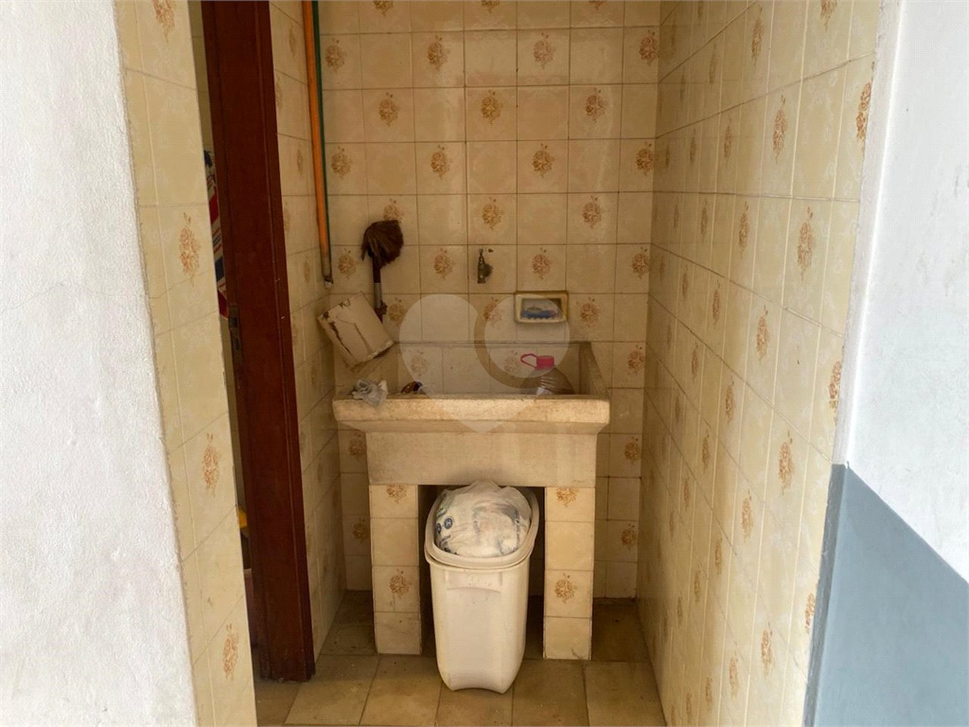 Casa à venda com 5 quartos, sendo 3 suítes, em Vila Rosália, Guarulhos, SP