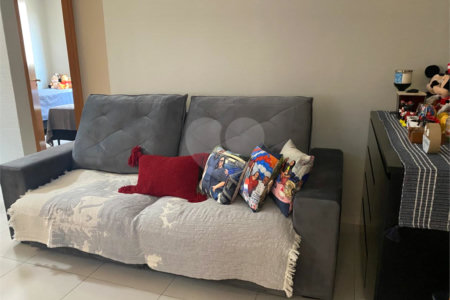 Apartamento à venda com 2 quartos em Olaria, Salto, SP