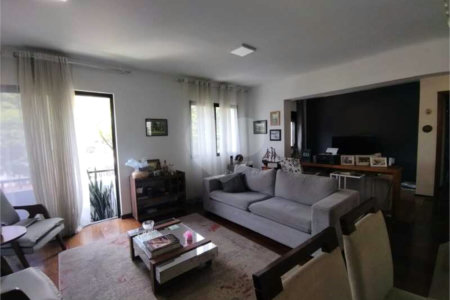 Apartamento à venda com 4 quartos, sendo 2 suítes, em Campo Belo, São Paulo, SP