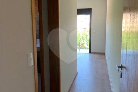 Sobrado à venda com 3 suítes em Vila Thais, Atibaia, SP