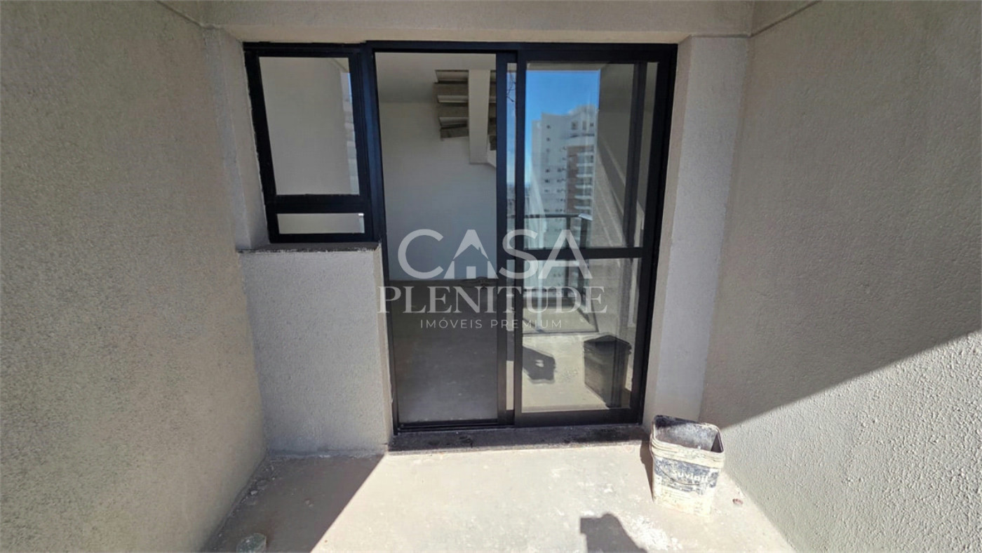 Duplex à venda ou para alugar com 4 quartos, sendo 5 suítes, em Parque Campolim, Sorocaba, SP