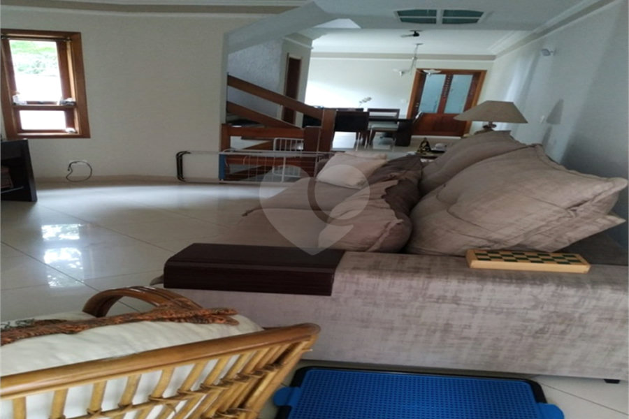 Casa à venda com 3 quartos, sendo 1 suíte, em Tremembé, São Paulo, SP