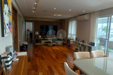 Apartamento à venda com 3 suítes no Centro, São Bernardo do Campo, SP