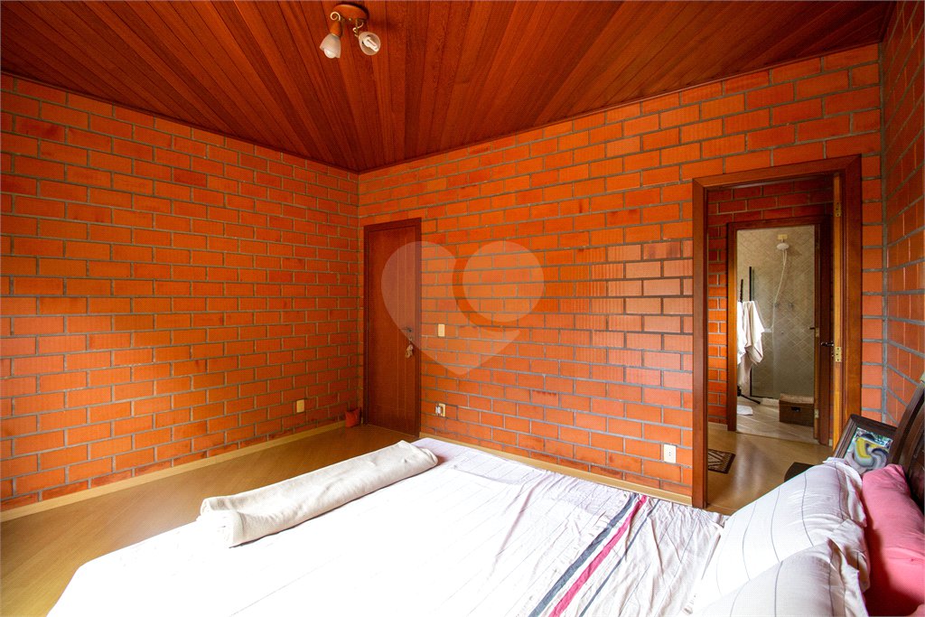 Chácara à venda com 4 quartos, sendo 2 suítes, em Jardim Oriental, Mairinque, SP