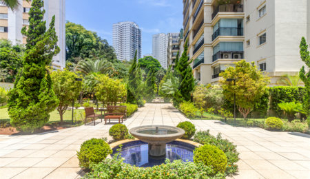 Apartamento à venda com 4 suítes em Santo Amaro, São Paulo, SP