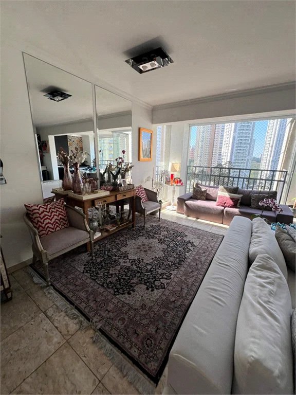 Apartamento à venda com 4 quartos, sendo 2 suítes, em Vila Andrade, São Paulo, SP