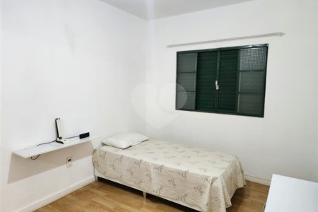 Casa à venda com 4 quartos, sendo 1 suíte, no Centro, Araraquara, SP