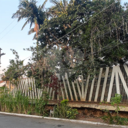 Casa Térrea à venda com 5 quartos, sendo 2 suítes, em Chácara Monte Alegre, São Paulo, SP