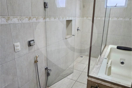 Casa para alugar com 4 quartos, sendo 2 suítes, no condomínio Portal de Itaici, Indaiatuba - SP