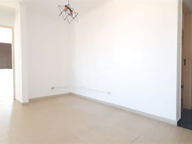 Apartamento à venda com 2 quartos em Vila Romero, São Paulo, SP