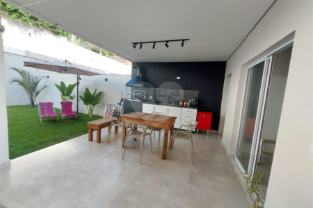 Casa à venda com 3 quartos, sendo 1 suíte,  em Jardim Paulista, Atibaia, SP