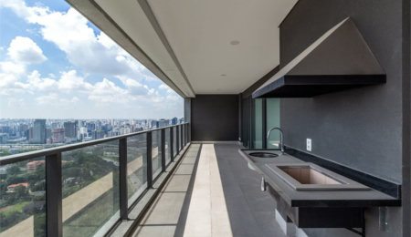 Apartamento à venda ou para alugar com 4 quartos, sendo 3 suítes, em Jardim Morumbi, São Paulo, SP