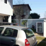 Casa à venda com 3 quartos, sendo 1 suíte, no condomínio Morada dos Pinheiros, São Paulo - SP